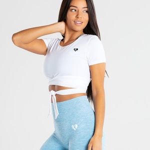 Women’s Best crop white top